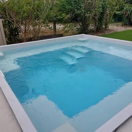 Gasthof De Luxe Avec Saint-Médard-en-Jalles